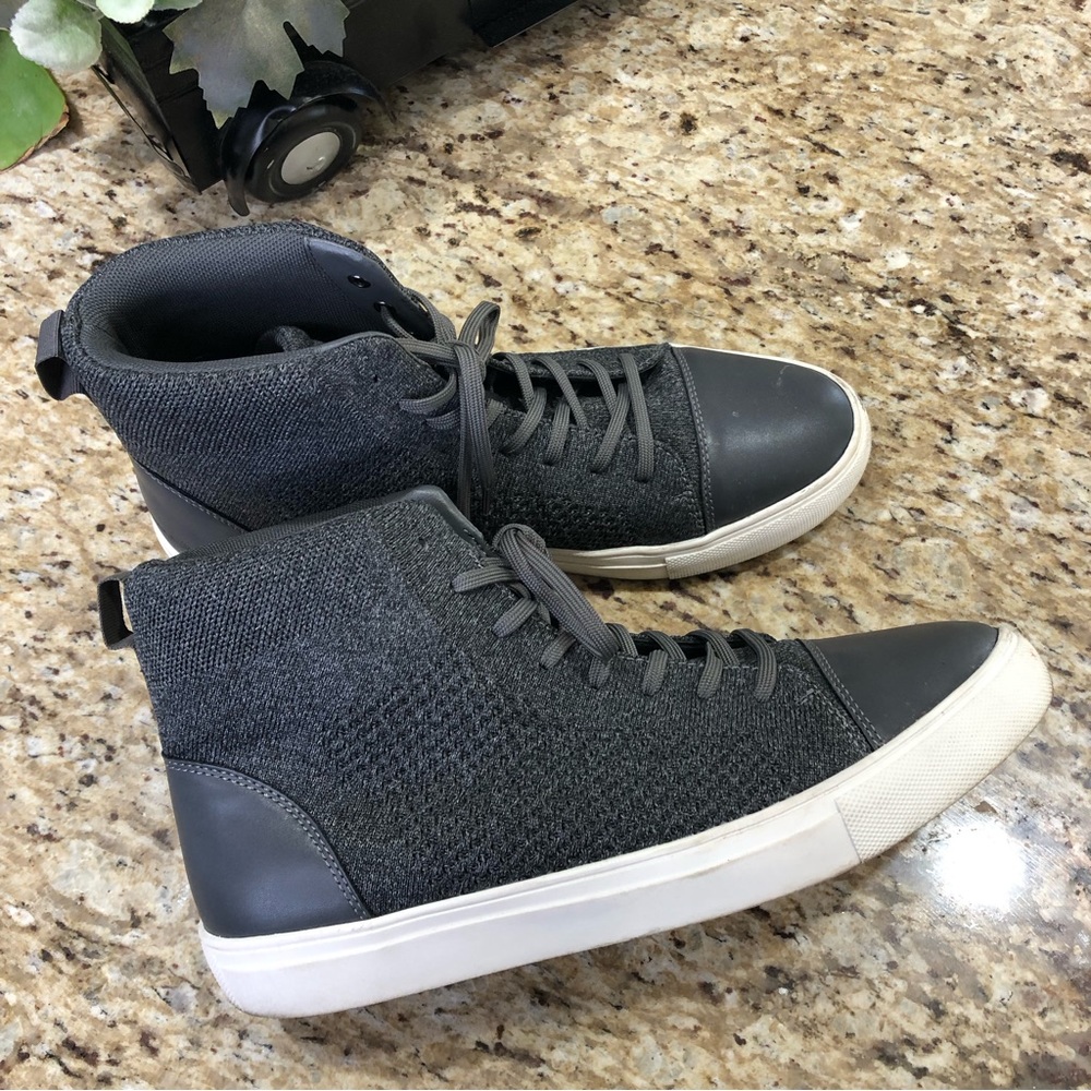 Express High Top Charcoal Gray Lace-up Knit Fabric Sneakers 9
